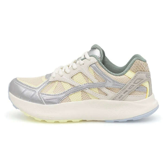 Woden I Freja S Wax multi sneakers in beige and silver, designed for comfort and everyday casual wear.