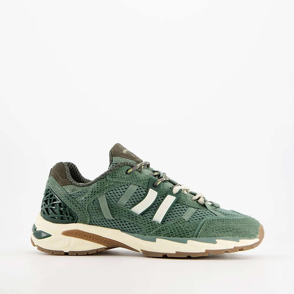 Coolway I 2003 WGR sneakers in green, showcasing a retro sportswear style and comfortable fit.