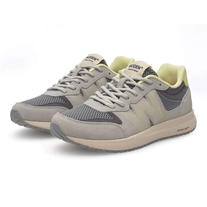 Woden I Rigmor open mesh sneakers in Sea fog grey met ademend mesh en gecertificeerd LWG-suède.