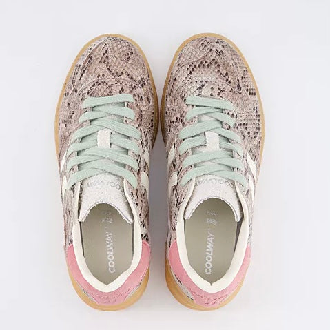 Coolway I Goal BOB snake sneakers met een retro-moderne uitstraling in een stijlvolle slangenprint.