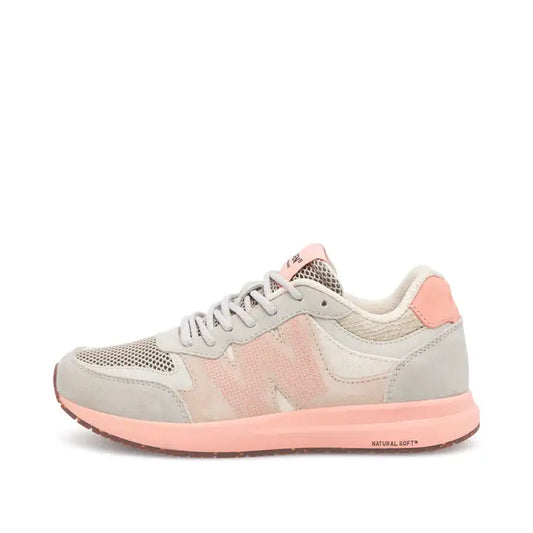 Woden I Rigmor open mesh Blush dames sneaker in lichtgrijs en blush kleur, met ademend bovenwerk.