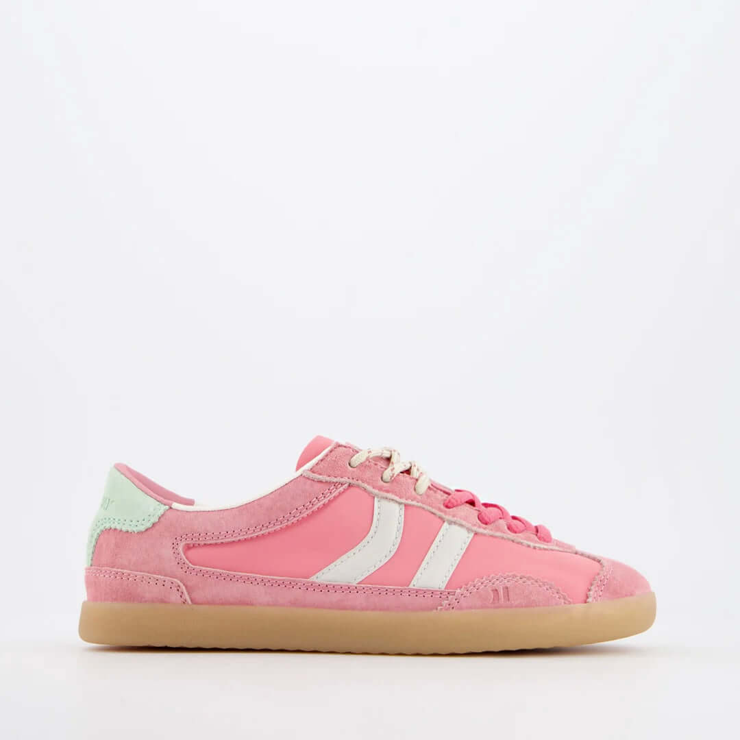 Coolway I Kizuna STR Flamingo bush lage sneaker in roze met sportief silhouet en comfortabele uitstraling.