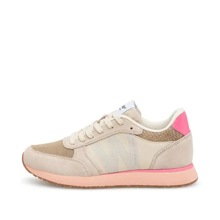Woden I Ronja Ivory/Blush sneakers, sportieve low-profile sneaker met kleur- en materiaalmix in beige en roze.