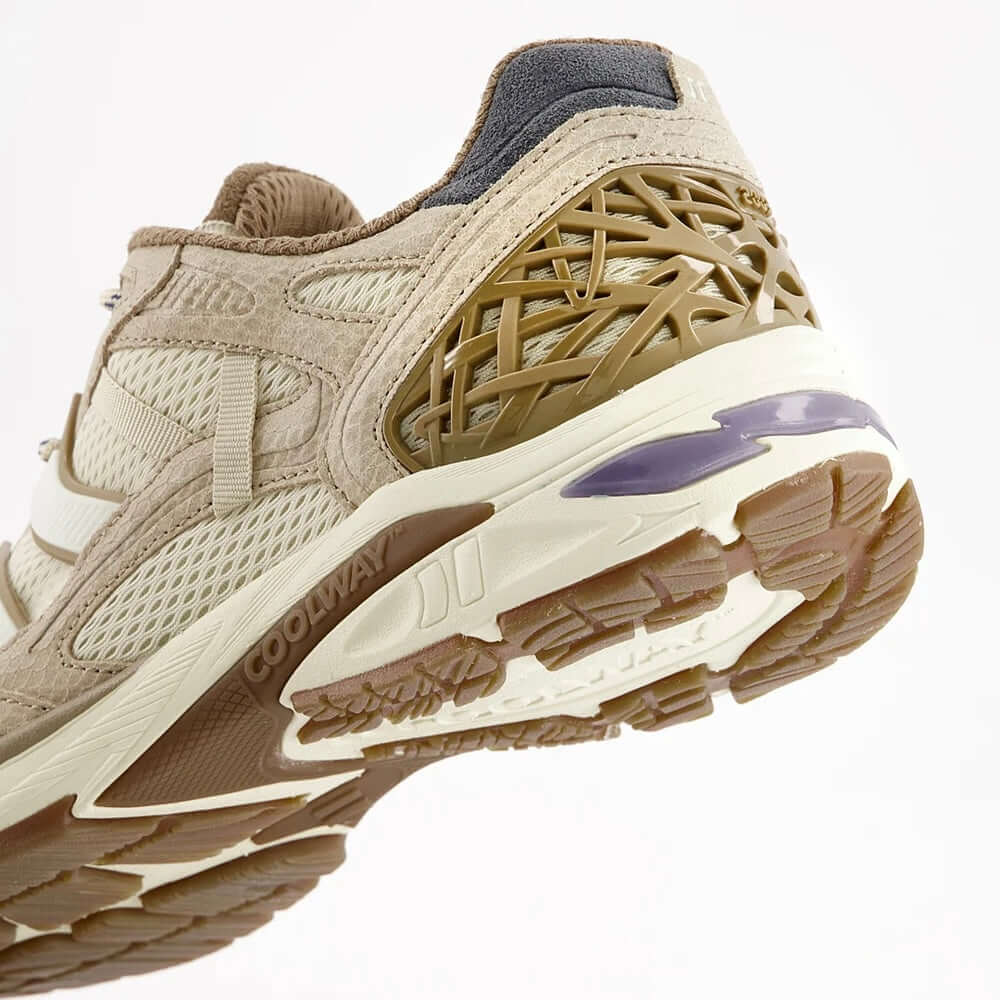 Coolway I 2003 BGE sneaker image showcasing the stylish and trendy design with comfortable fit.