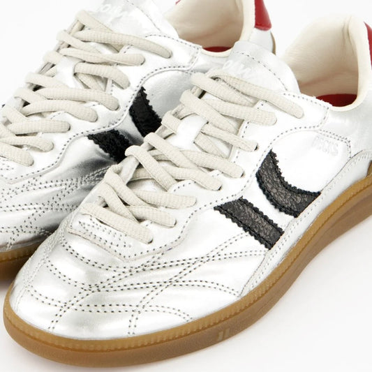 Coolway I Becks Silver sneakers featuring a retro indoor soccer style with polished leather and suede details.