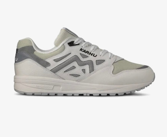 Karhu I Legacy 96 Cloud dancer/Limestone