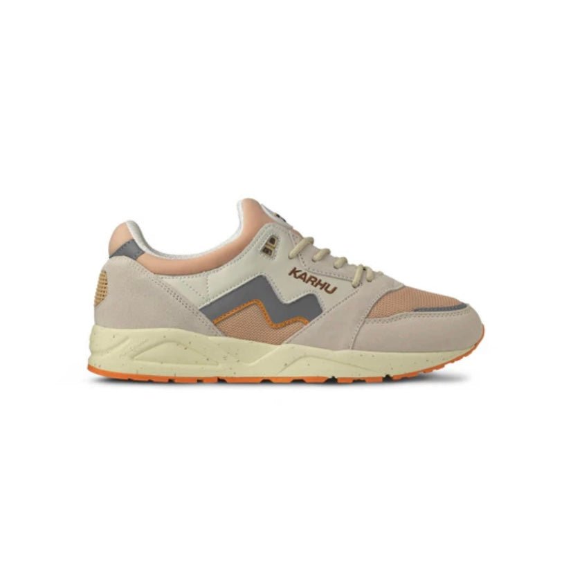 Karhu I Aria 95 Whitecap gray/Silver gray - sneak