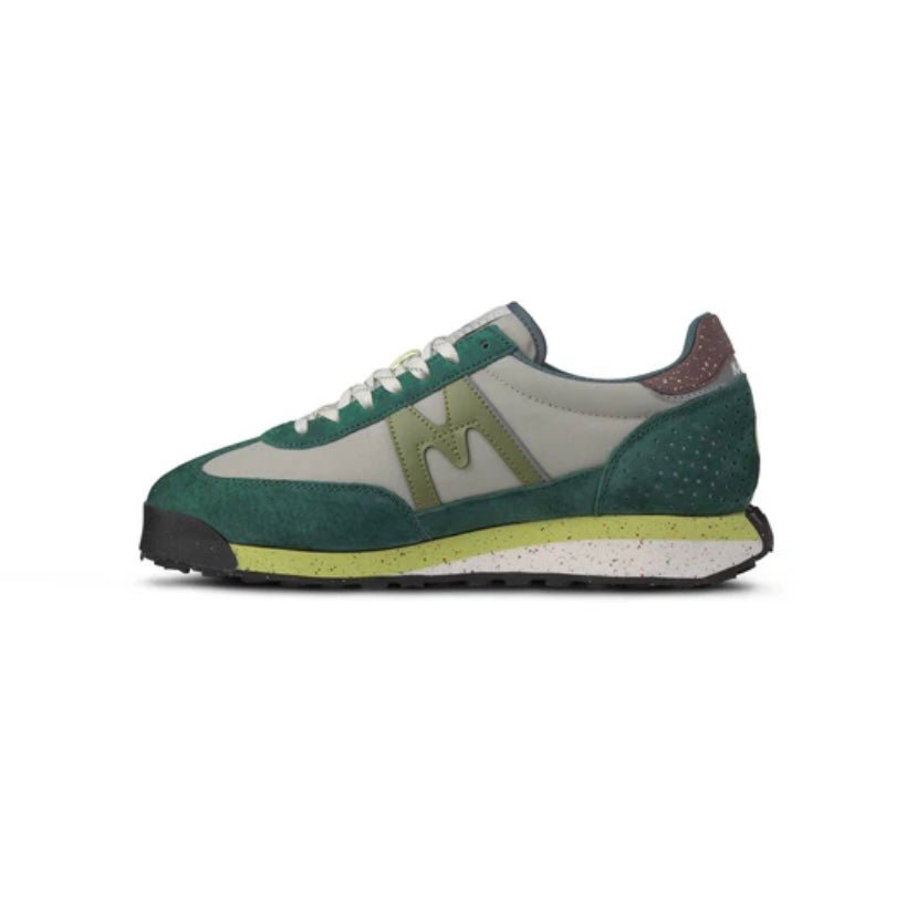 Karhu I Mestari Control Rain forest/Sphagnum - sneak